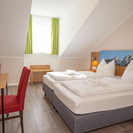 Hotel Hohenaschau Ашау-ім-Кімгау Екстер'єр фото