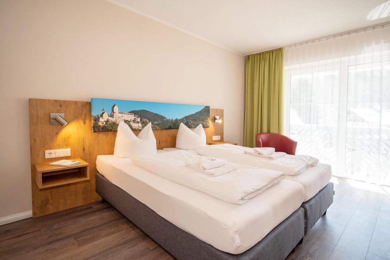 Hotel Hohenaschau Ашау-ім-Кімгау Екстер'єр фото